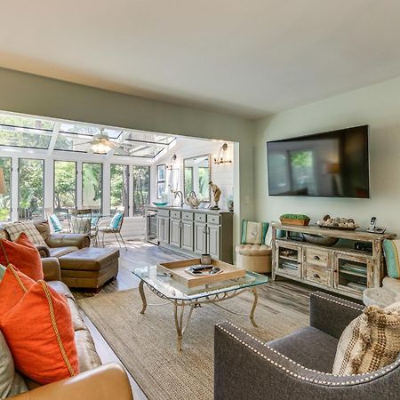 Modern Hilton Head Retreat Walk To Beach And Golf! Хилтон-Хед-Айленд Экстерьер фото