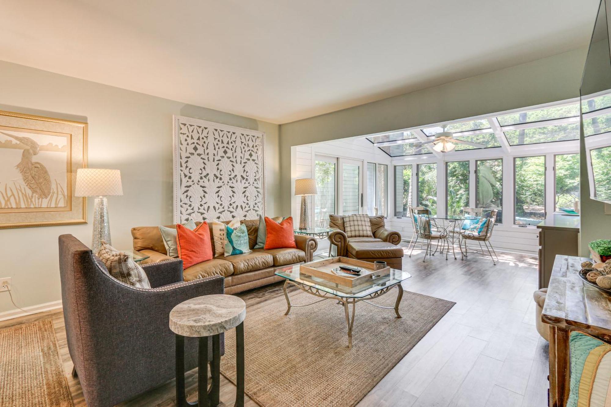 Modern Hilton Head Retreat Walk To Beach And Golf! Хилтон-Хед-Айленд Экстерьер фото