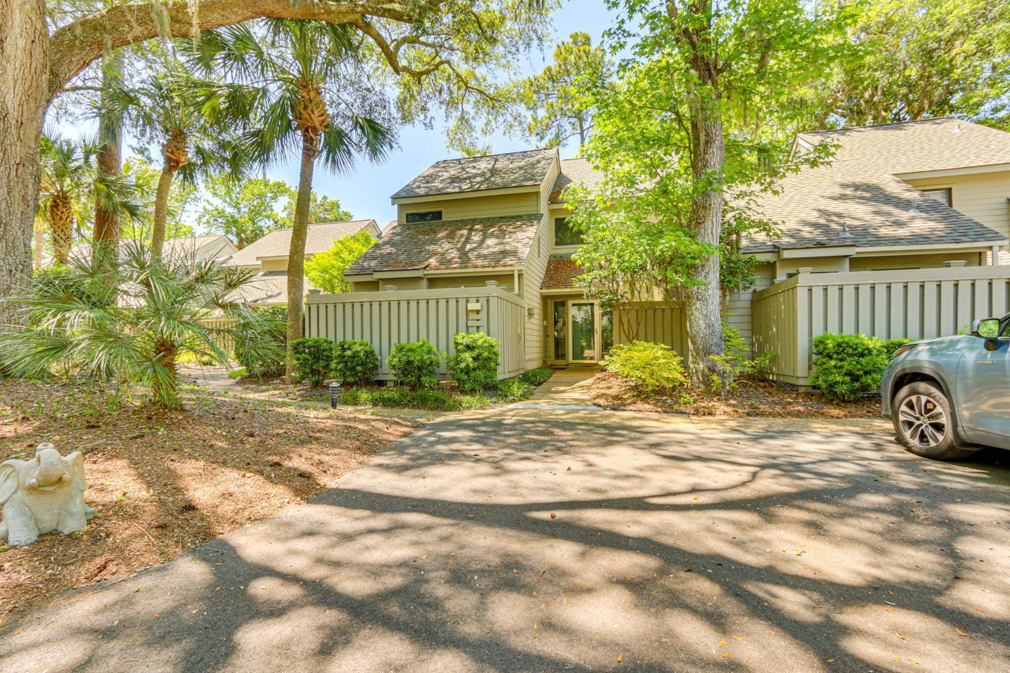 Modern Hilton Head Retreat Walk To Beach And Golf! Хилтон-Хед-Айленд Экстерьер фото