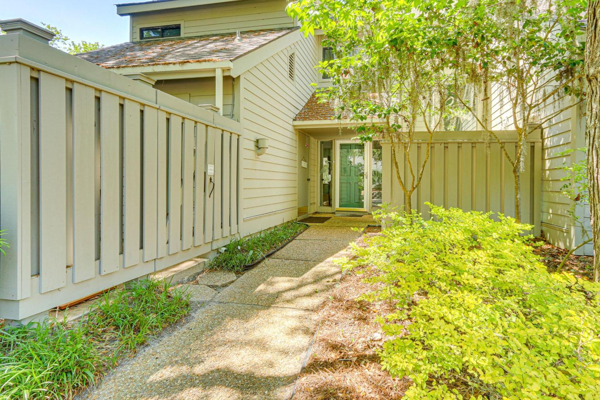 Modern Hilton Head Retreat Walk To Beach And Golf! Хилтон-Хед-Айленд Экстерьер фото